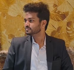 Tamilselvan R