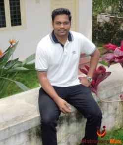 Dr R Harigaran